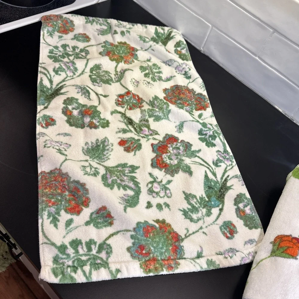 World Market Retro Floral with Birds‎ Towel Set of Two